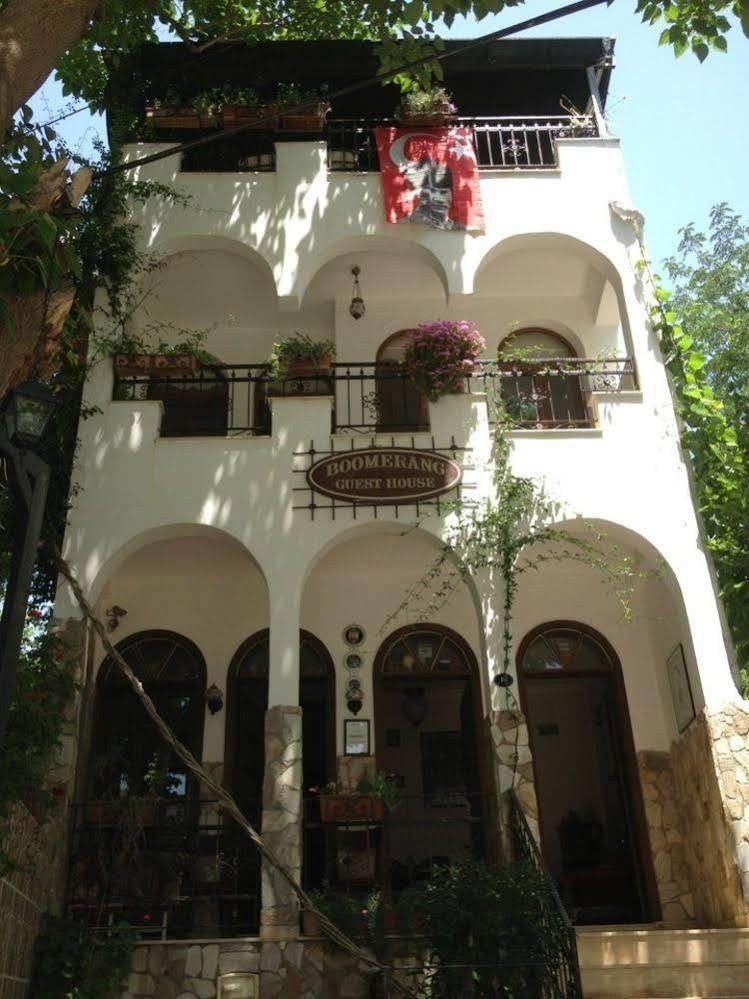Boomerang Guest House Сельчук Екстер'єр фото